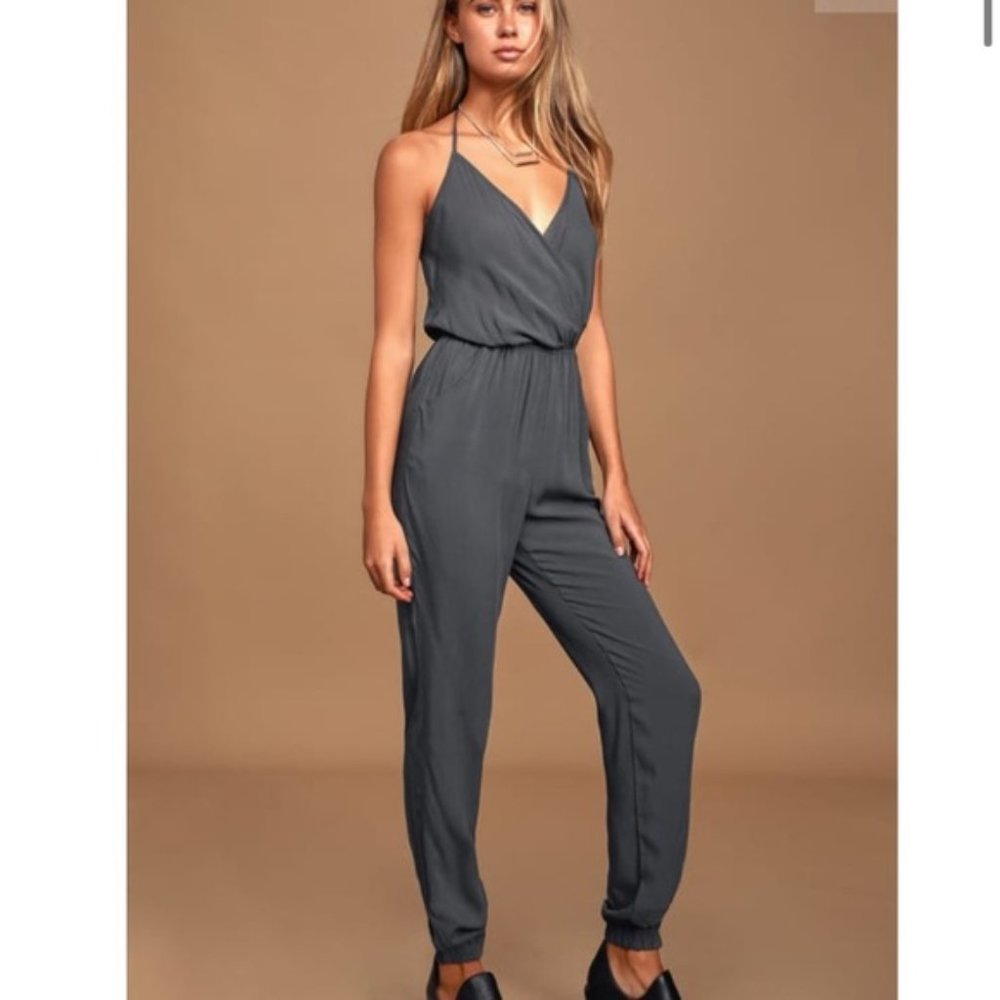 NWT Lulu's Learning to Fly Gray Halter Jumpsuit S